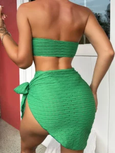 solid-bandeau-with-beach-skirt01